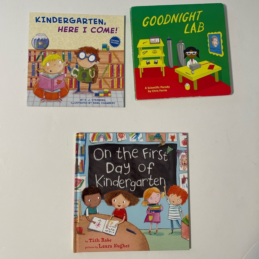 Children's Book Set - Kindergarten Theme,First Grade, Here I Come, Goodnight Lab